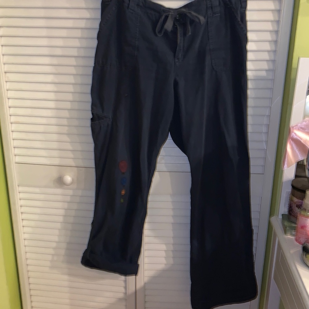 Merona vintage cargo & capri pants in one size 12